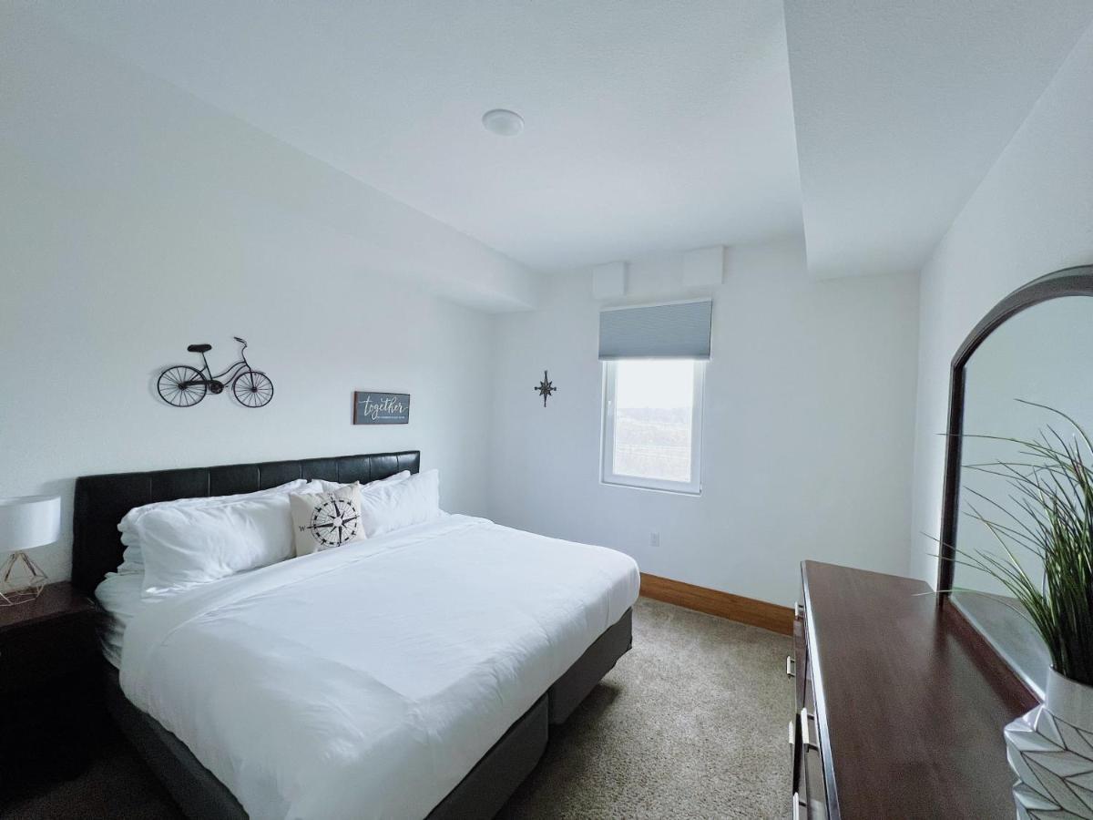 גרנדוויל 2Br Suite At The Grand Castle Pool Gym & Parking מראה חיצוני תמונה