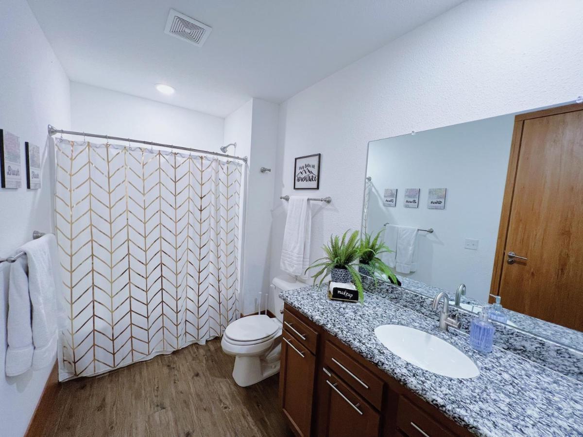 גרנדוויל 2Br Suite At The Grand Castle Pool Gym & Parking מראה חיצוני תמונה